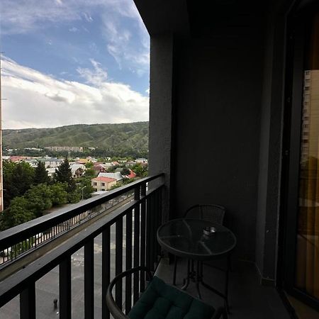 Gvazi Apartment Tbilisi Exteriör bild