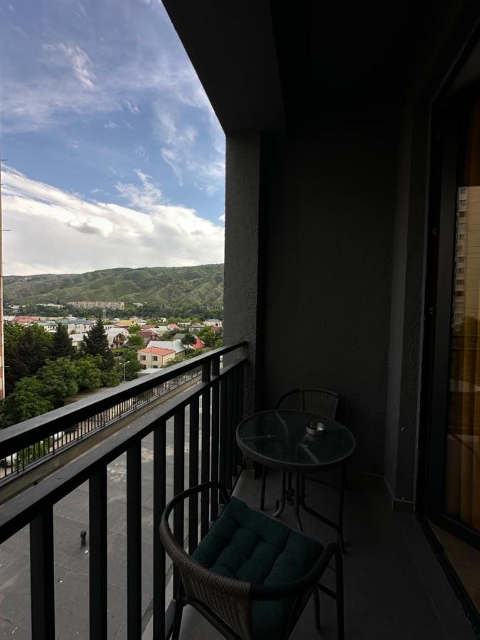 Gvazi Apartment Tbilisi Exteriör bild